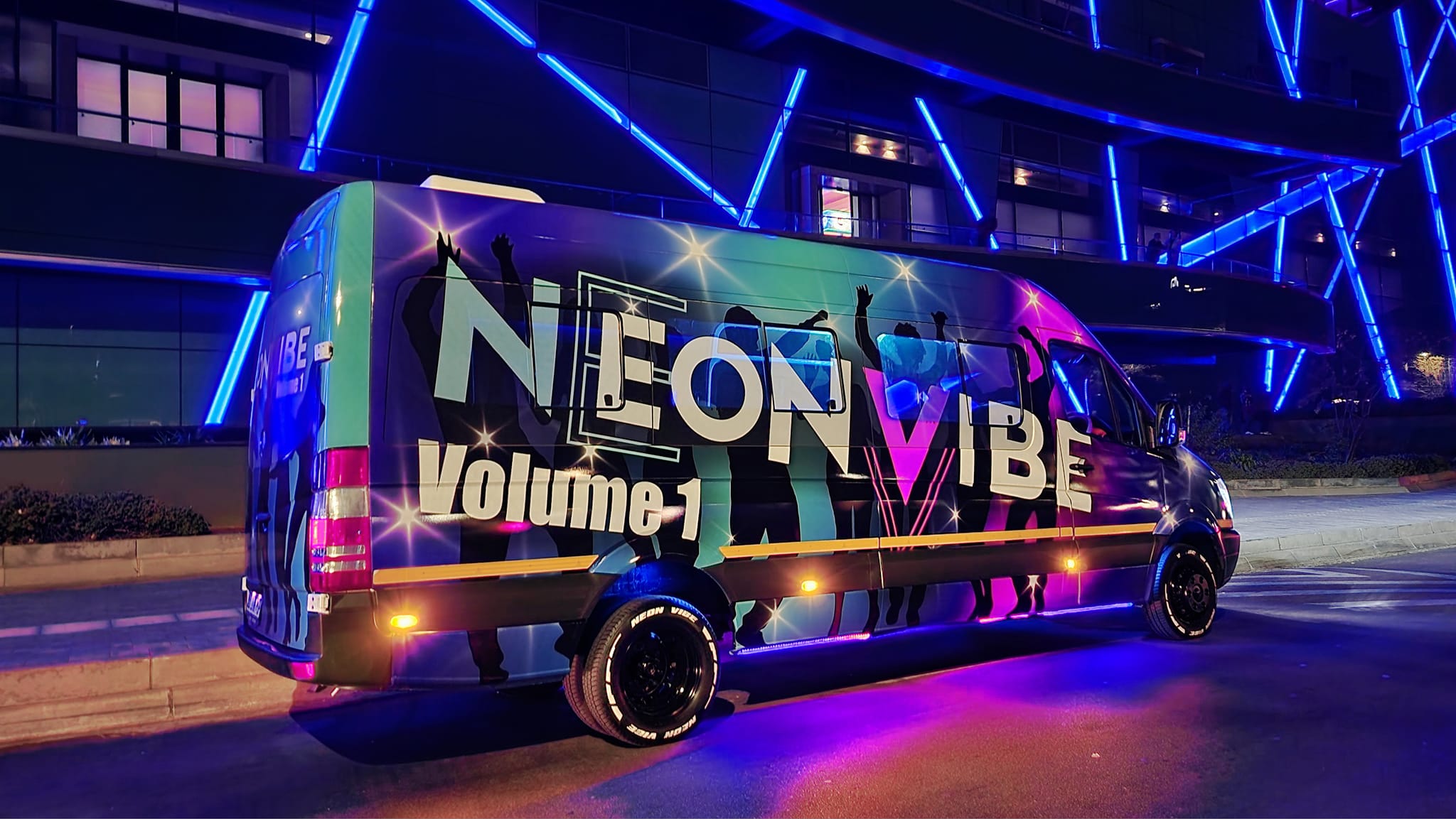 Neon Vibe party bus Sandton Midrand